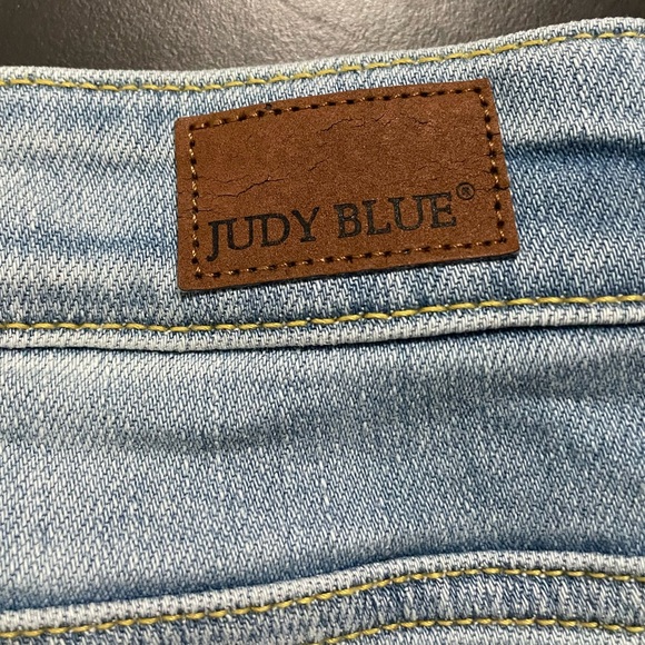 Judy Blue Shorts - Picture 7 of 10